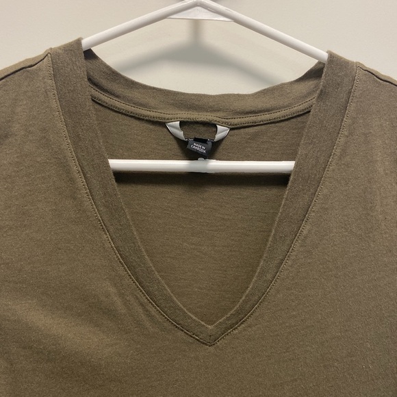 RW&Co V neck, t-shirt, small - Picture 5 of 7